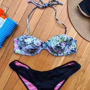 Victoria’s Secret Beach Bandeau Bikini Top